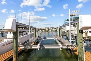 4780 Brittany Dr S, Saint Petersburg, FL 33715 - Photo 5