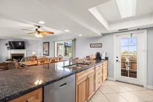 18400 Gulf Blvd, Indian Shores, FL 33785 - Photo 21