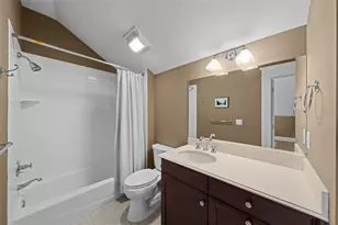 2442 W Prospect Rd, Tampa, FL 33629 - Photo 33