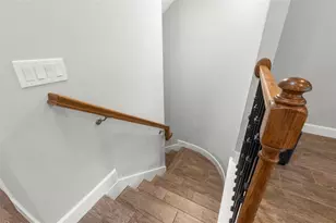 3155 Moorings Dr S, Saint Petersburg, FL 33712 - Photo 7