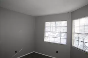 12715 Raeburn Way, Tampa, FL 33624 - Photo 11