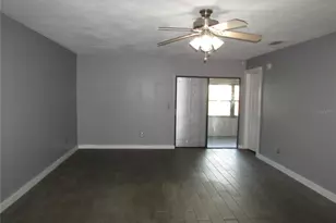 12715 Raeburn Way, Tampa, FL 33624 - Photo 7