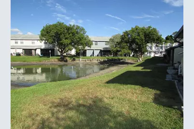 12715 Raeburn Way, Tampa, FL 33624 - Photo 3