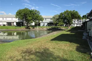 12715 Raeburn Way, Tampa, FL 33624 - Photo 3