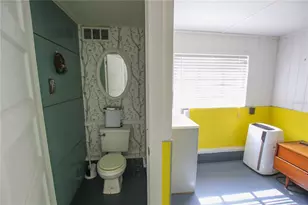 1011 E Crenshaw St, Tampa, FL 33604 - Photo 57