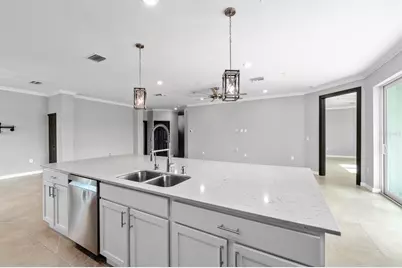 933 Tidewater Shores Loop #722, Bradenton, FL 34208 - Photo 13