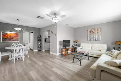 226 Gloucester Boulevard #400, Sun City Center, FL 33573 - Photo 5