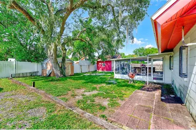 4707 E Temple Heights Road, Tampa, FL 33617 - Photo 31