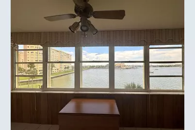 4775 Cove Circle #403, Saint Petersburg, FL 33708 - Photo 27