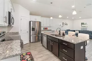 1534 Pine St, Orlando, FL 32824 - Photo 9