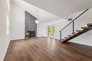 7355 138th St, Seminole, FL 33776 - Photo 17