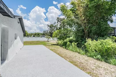 7005 Center Creek Drive, Tampa, FL 33615 - Photo 5