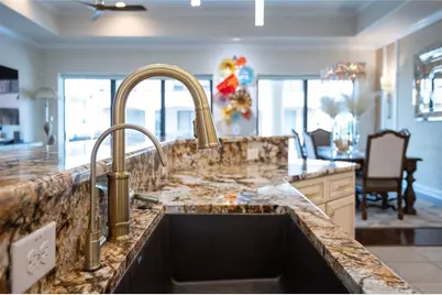 105 Wimbledon Court, Redington Shores, FL 33708 - Photo 19