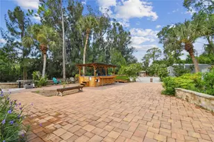5909 Mohr Rd, Tampa, FL 33615 - Photo 43