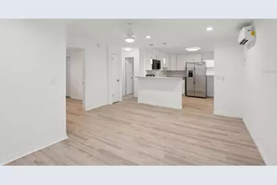 9404 N Mulberry Street, Tampa, FL 33612 - Photo 3