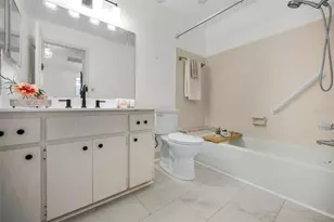 100 Bluff View Dr, Belleair Bluffs, FL 33770 - Photo 25