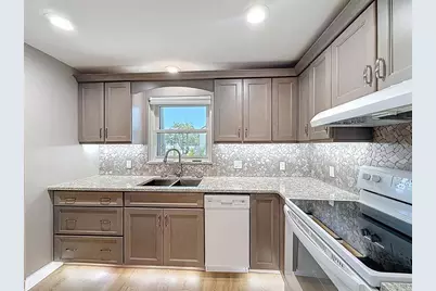 1100 East Bay Drive #38, Largo, FL 33770 - Photo 7