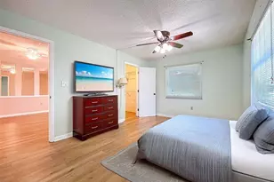 1100 E Bay Dr, Largo, FL 33770 - Photo 23