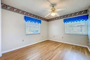 1100 E Bay Dr, Largo, FL 33770 - Photo 31