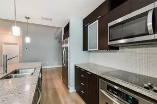 111 N 12th St, Tampa, FL 33602 - Photo 7