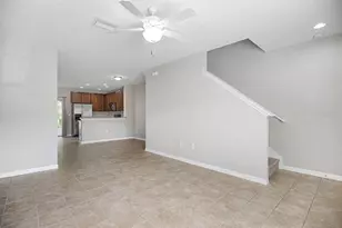 15960 Fishhawk View Dr, Lithia, FL 33547 - Photo 3