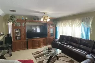 32111 Brookstone Dr, Wesley Chapel, FL 33545 - Photo 9