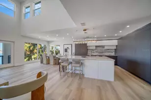 116 Devon Dr, Clearwater Beach, FL 33767 - Photo 25