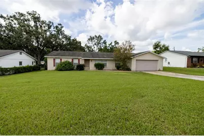 804 Strawberry Lane, Brandon, FL 33511 - Photo 1
