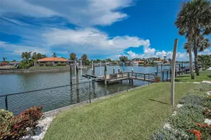 2057 Kansas Ave NE, Saint Petersburg, FL 33703 - Photo 57