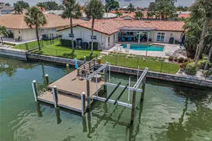 2057 Kansas Ave NE, Saint Petersburg, FL 33703 - Photo 61