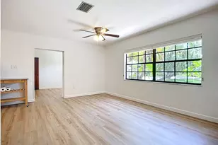 3804 Gallagher Rd, Dover, FL 33527 - Photo 15