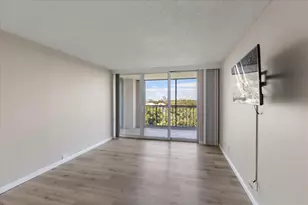 220 Belleview Blvd, Belleair, FL 33756 - Photo 19