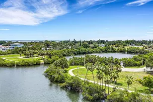 381 Kingfish Dr SE, Saint Petersburg, FL 33705 - Photo 41