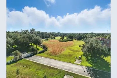 8504 Alafia Hills Drive, Plant City, FL 33567 - Photo 19