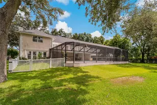 2534 Heron Ln N, Clearwater, FL 33762 - Photo 49