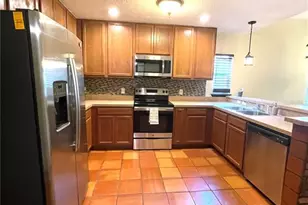 1931 W Chestnut St, Tampa, FL 33607 - Photo 9