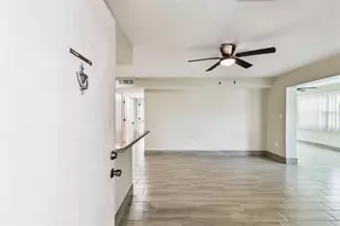 4726 Marine Pkwy, New Port Richey, FL 34652 - Photo 3