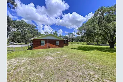 1405 Knights Griffin Road, Plant City, FL 33565 - Photo 5