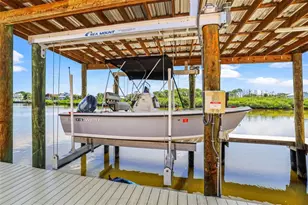 412 Orchid Ln, Palm Harbor, FL 34683 - Photo 23