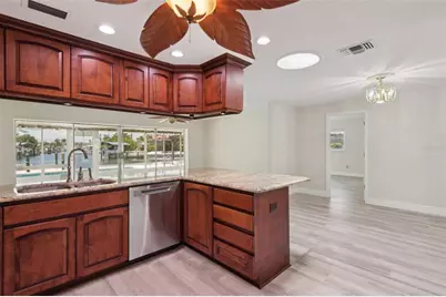 6516 Bimini Court, Apollo Beach, FL 33572 - Photo 13