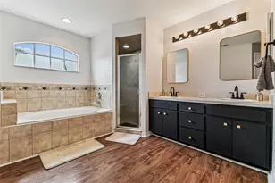 2737 Hickory Ridge Dr, Lakeland, FL 33813 - Photo 17