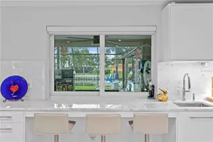 4001 48th Ave S, Saint Petersburg, FL 33711 - Photo 17