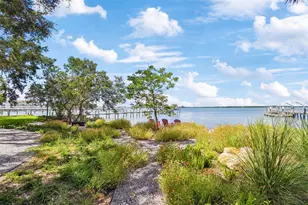 961 Victoria Dr, Dunedin, FL 34698 - Photo 3