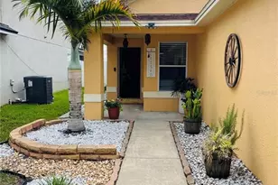 11842 Whisper Creek Dr, Riverview, FL 33569 - Photo 5