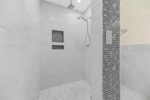 5207 Palmetto Point Dr, Palmetto, FL 34221 - Photo 41