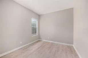 11523 Oyster Bay Cir, New Port Richey, FL 34654 - Photo 17