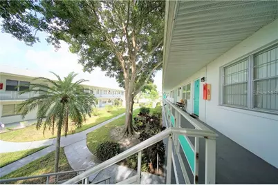 5810 21st Street N #15, Saint Petersburg, FL 33714 - Photo 13