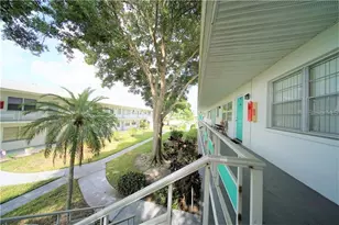 5810 21st St N, Saint Petersburg, FL 33714 - Photo 13