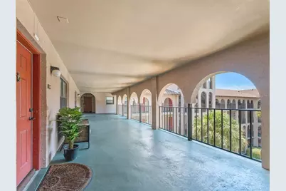 6150 Gulfport Blvd #404, Gulfport, FL 33707 - Photo 5