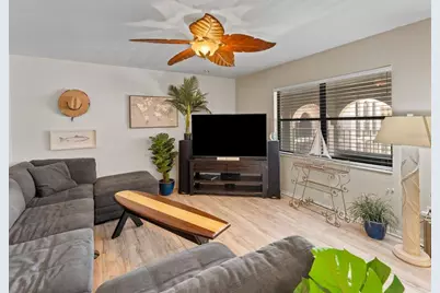 6150 Gulfport Blvd #404, Gulfport, FL 33707 - Photo 11